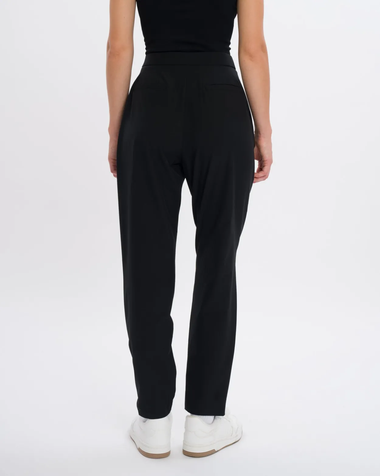 Camy Tapered Leggings