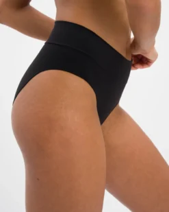Cloudy Pantie Set - Cherry Love