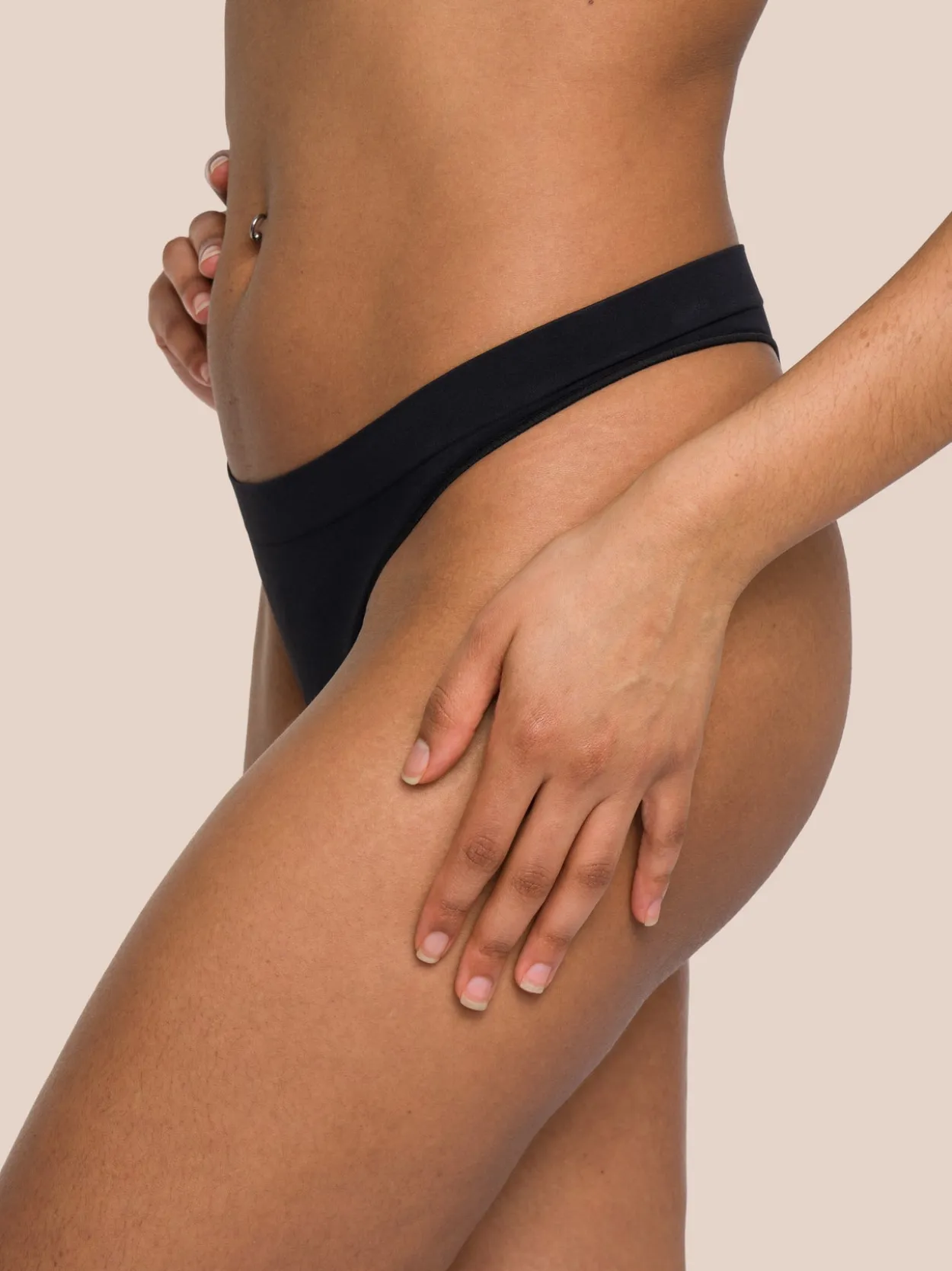 Cloudy Thong Set - Black