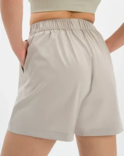 Dynamic Short