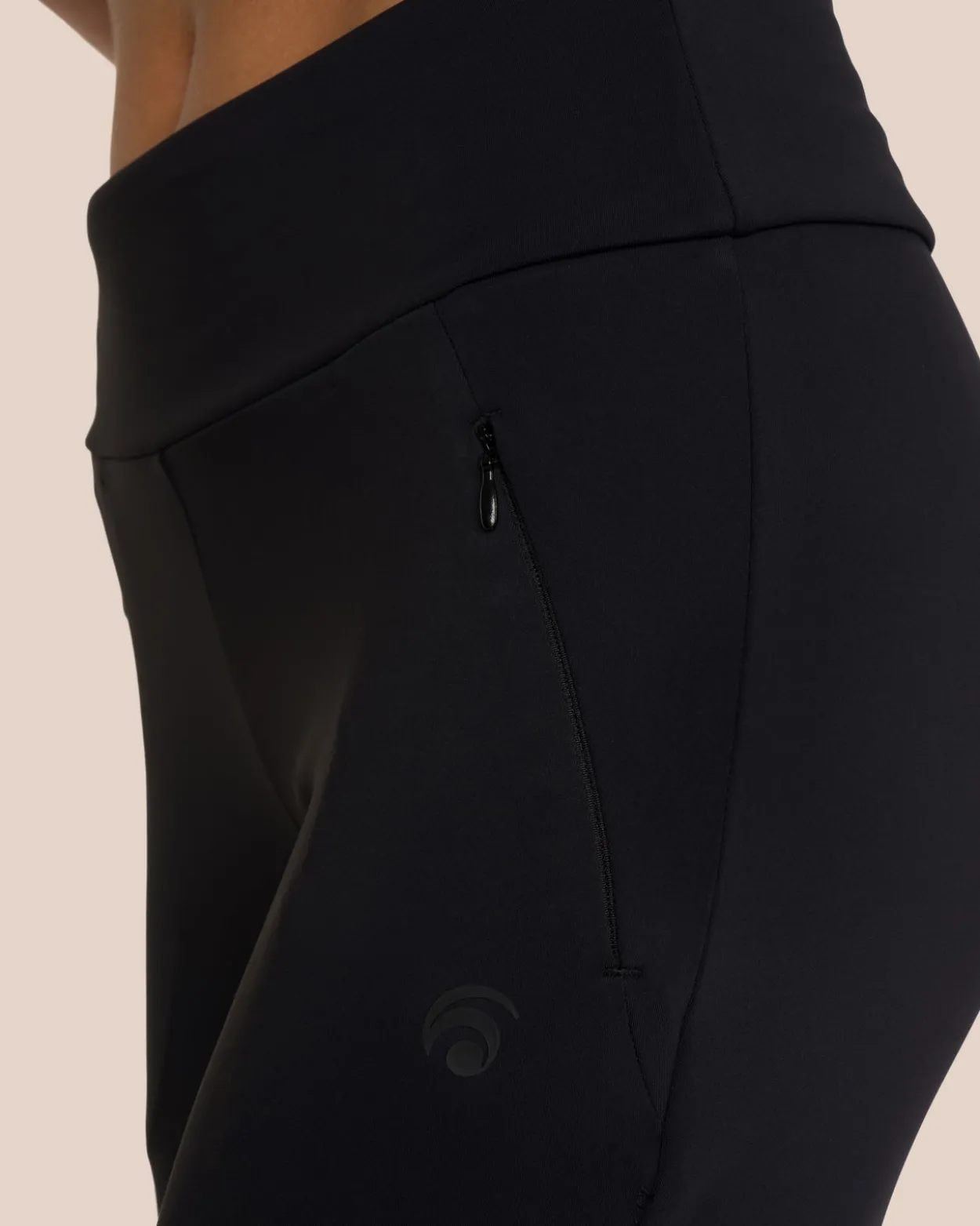 Florence Layer Straight Leg Set - Black