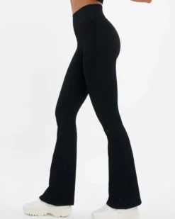 Maya Flared Set - Black
