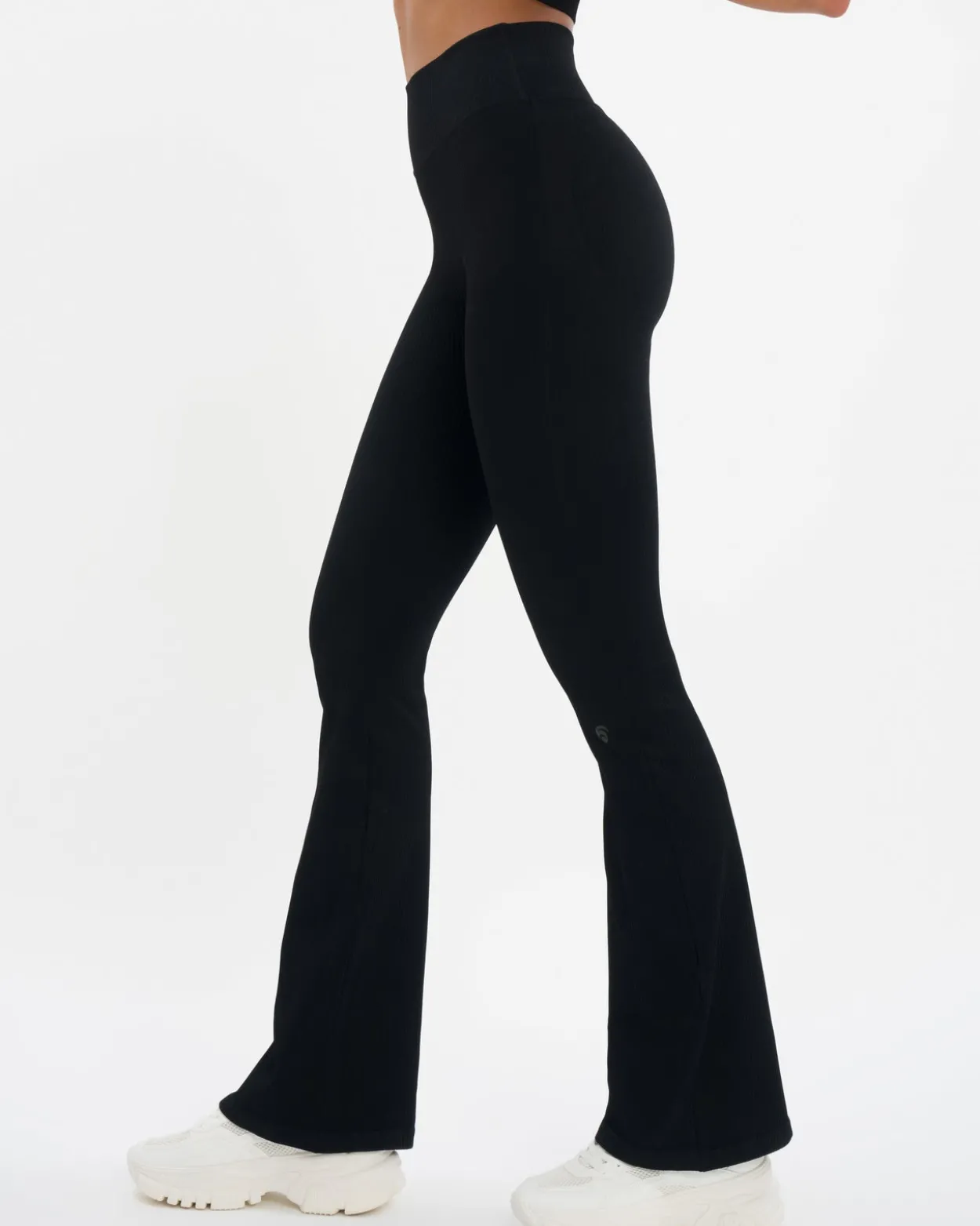 Maya Flared Set - Black