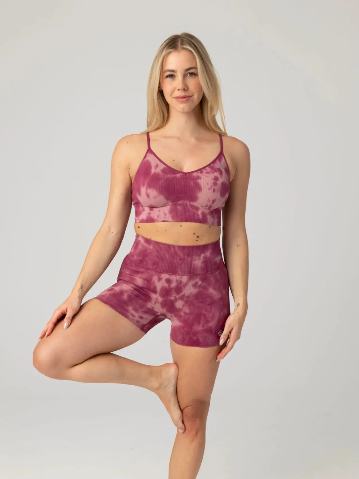Maya Hotpant Set - Light Silky Yellow Tie Dye